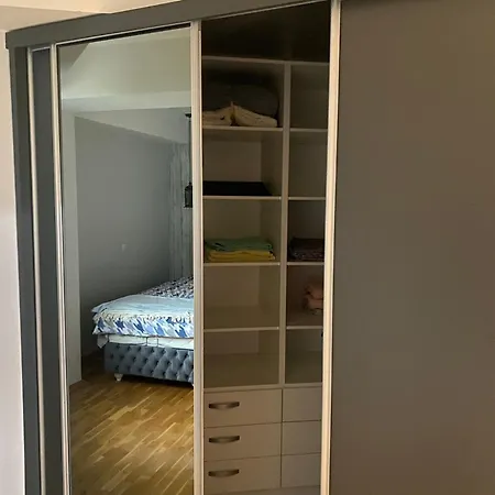 Lux In Heart Of Апартаменты