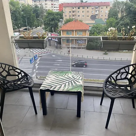 Lux In Heart Of Апартаменты *